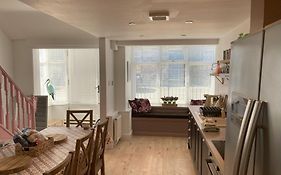 Blacksands Seaview Cottage, Aberdour